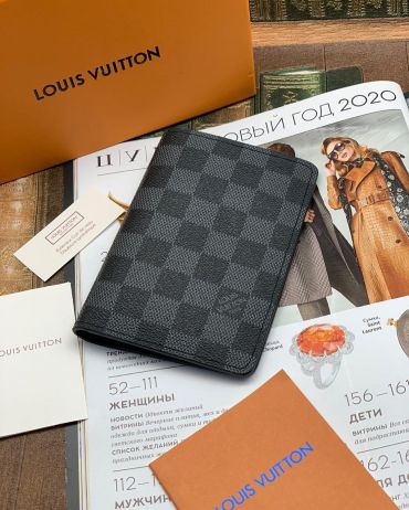 Обложка на паспорт  Louis Vuitton LUX-41469