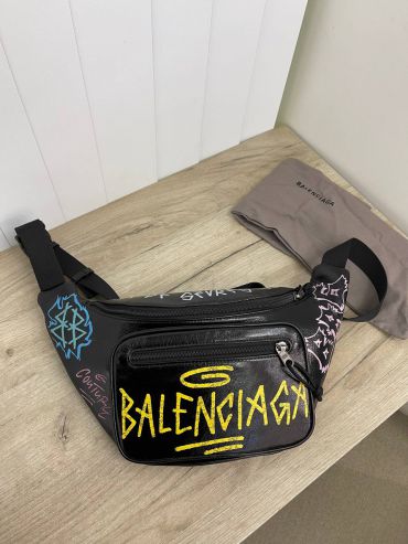 Поясная сумка Balenciaga LUX-86370