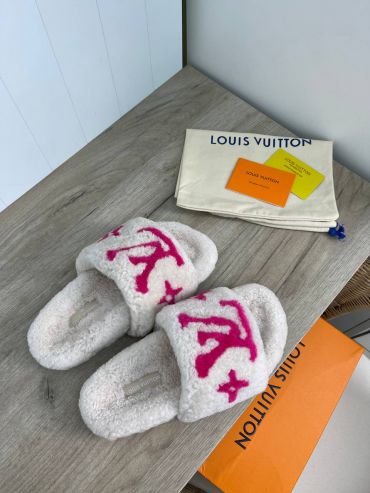 Меховые тапочки Louis Vuitton LUX-74248