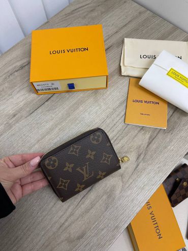 Кошелек  Louis Vuitton LUX-83774