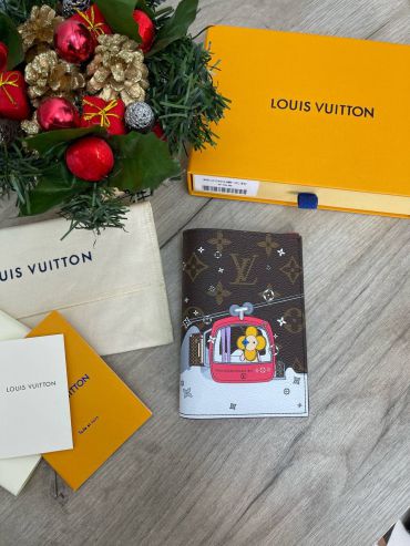 Обложка на паспорт Louis Vuitton LUX-60516