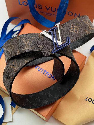 Ремень двусторонний Louis Vuitton LUX-70662