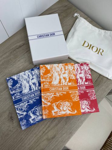   Ежедневник Christian Dior LUX-83345