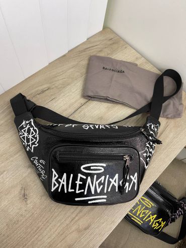 Поясная сумка Balenciaga LUX-86369