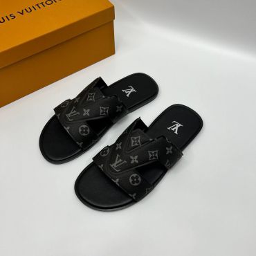 Шлёпанцы  Louis Vuitton LUX-90160