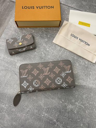 Кошелёк Louis Vuitton LUX-101076
