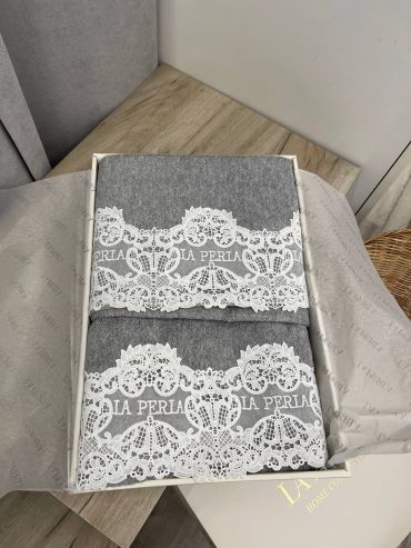 Комплект из трёх полотенец 
