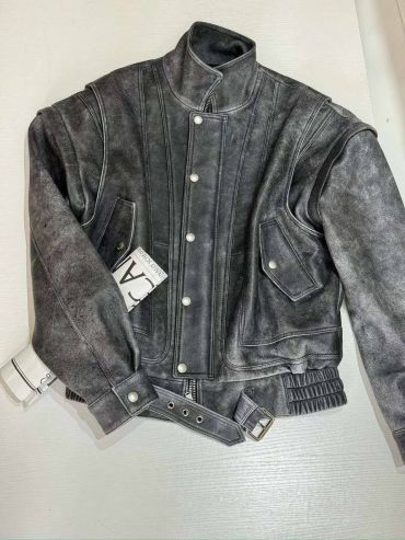 Кожаная куртка  Yves Saint Laurent LUX-105204
